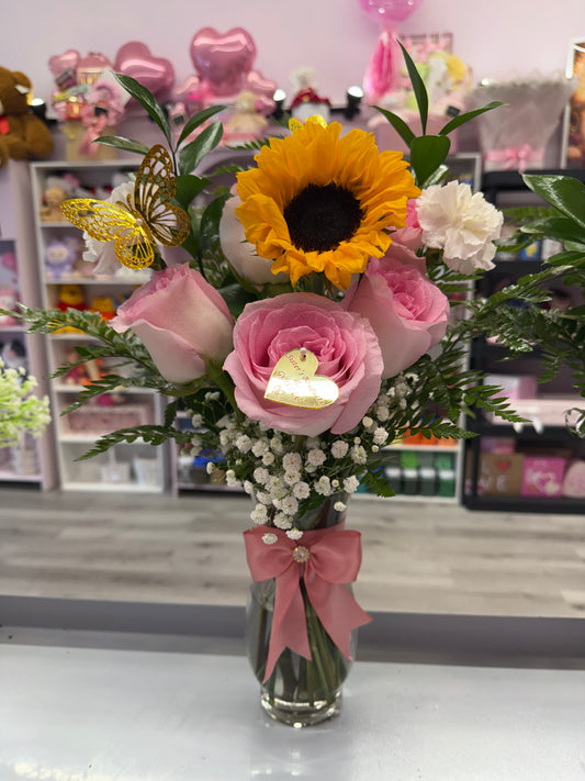 🌻 Butterfly Sunshine Vase Arrangement